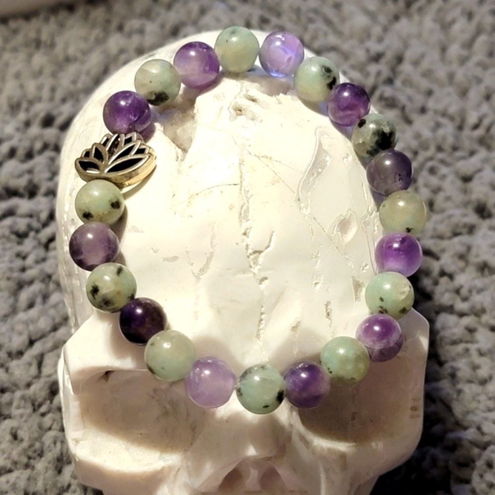 Amethyst and Kiwi jasper bracelet